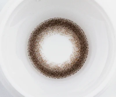 エルモブラウンのレンズ